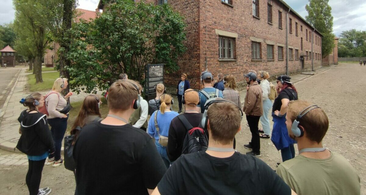 PR-Bild - Freie Plätze bei der Gedenkstättenfahrt