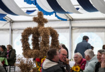 Erntedank auf Hof Meinert in Austum