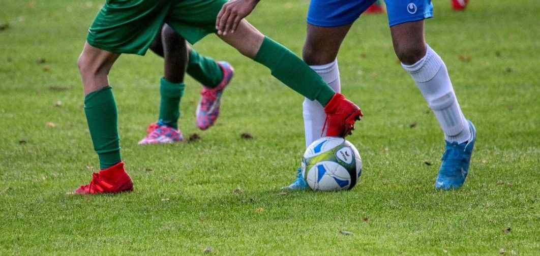 Symbolbild jugend fussball