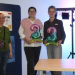 Bibliothek feiert Geburtstag und verteilt Geschenke