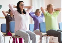 Stuhlyoga in Stroetmanns Fabrik